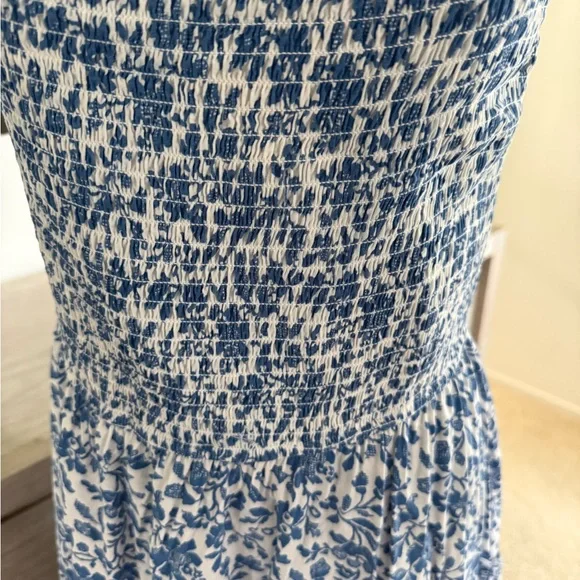 Elegant Navy Blue Women's Dress - Picture 11 of 14